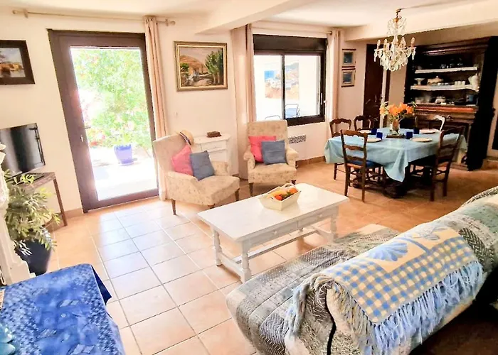 Appartement T3 Avec Jardin A Banyuls, Parking Inclus - Fr-1-309-35 *